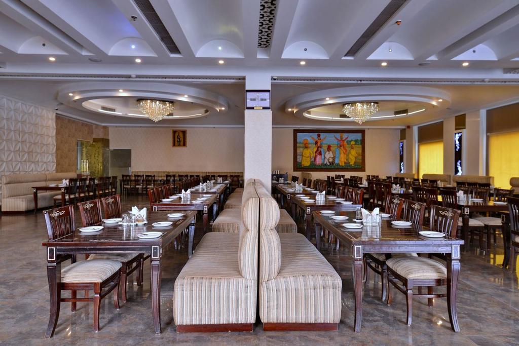 Hotel Jassons Sheesh Mahal Murthal Exterior foto